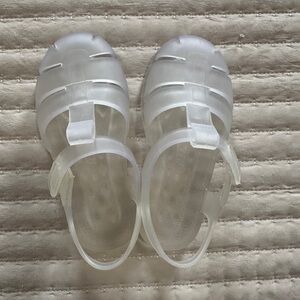 Zara Kids/toddler Pool Fisherman Sandals size 9 Color Clear/Glass